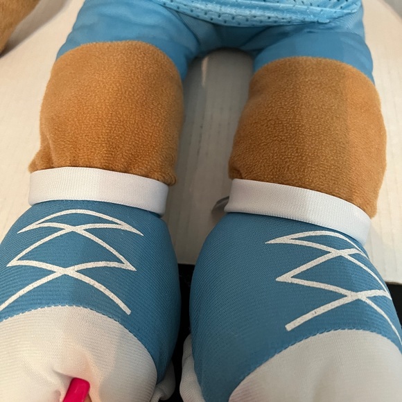 BJToy Co Basketball Bear Plush - Picture 4 of 9